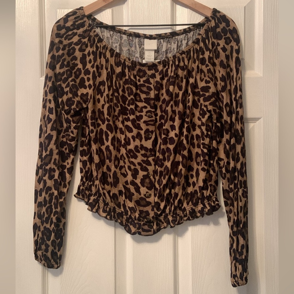 H&M NEVER WORN Animal Print Blouse